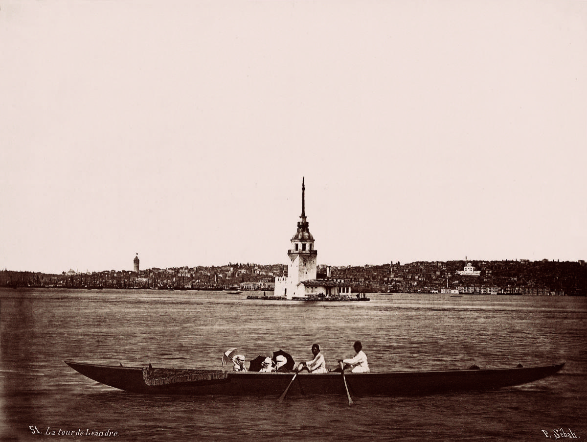 Kız Kulesi önünde piyade, Pascal Sebah, 1870