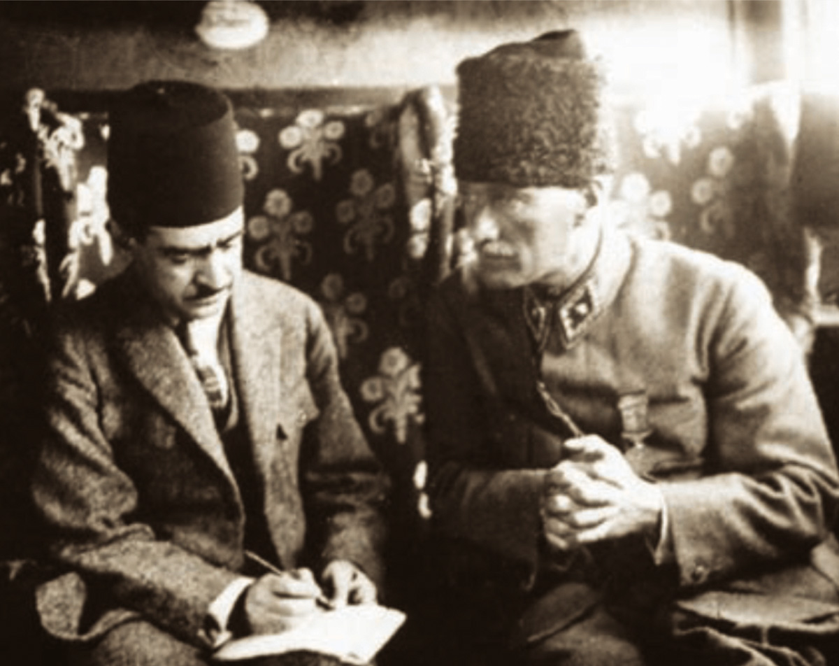 Mustafa Kemal Paşa ve Ahmet Emin Yalman