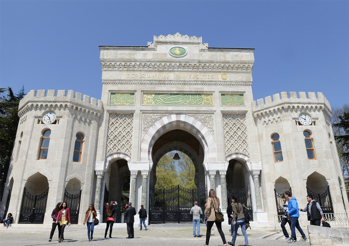 İstanbul Üniversitesi